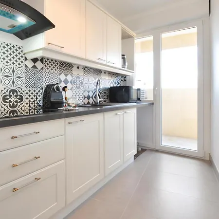 Lejlighed Beautiful In Saint-raphael W/ Wifi And 1 Bedrooms Saint-Raphaël